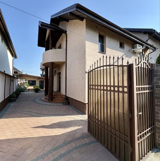 Casă cu 4 camere în Clinceni
