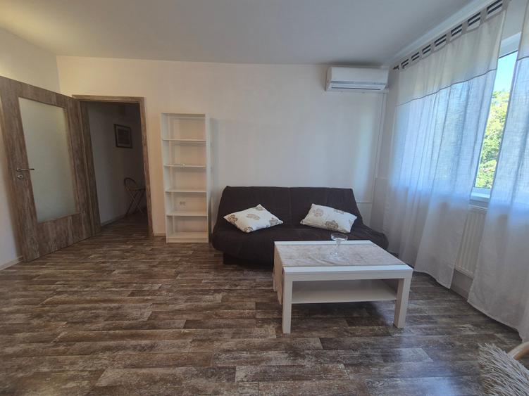 Apartament cu 2 camere nedecomandat în Circumvalațiunii