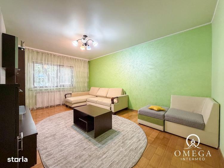 Apartament cu 2 camere decomandat în Nicolina