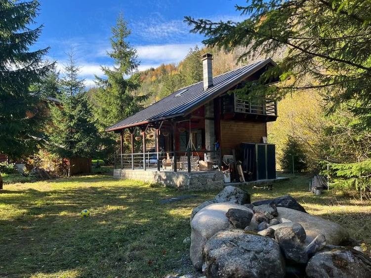 Casă cu Teren 1500 Mp în Lunca Vișagului