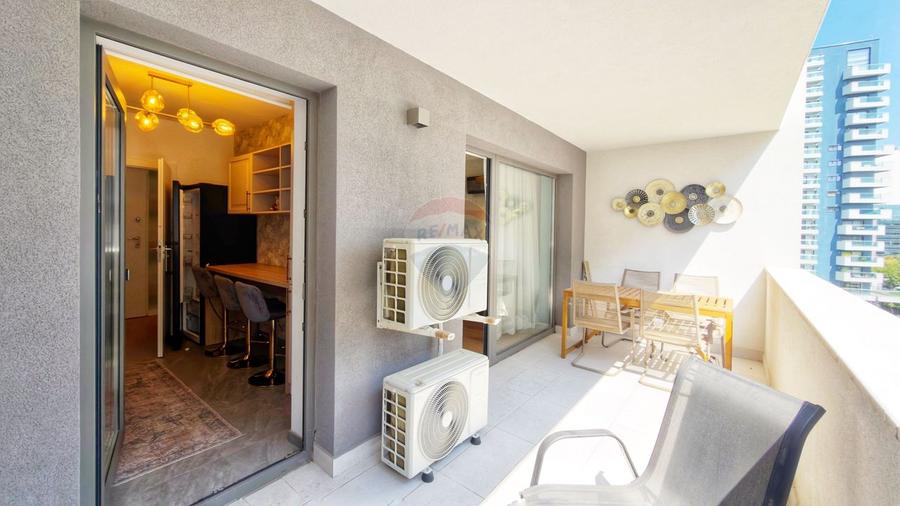 Apartament cu 2 camere decomandat, mobilat în Barbu Văcărescu