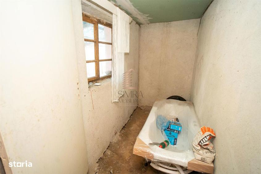 Casă cu 3 camere cu Teren 2000 Mp în Tămășeu