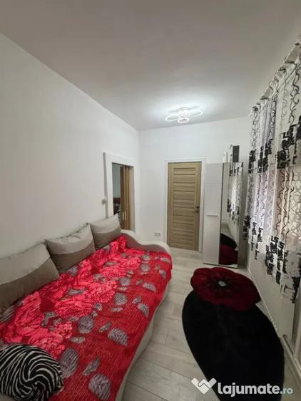 Casă cu 2 camere cu Teren 150 Mp în Valea Roșie