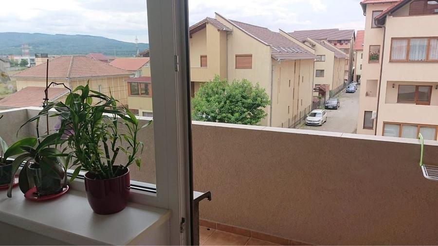 Apartament cu 2 camere de inchiriat zona San Casa - 3
