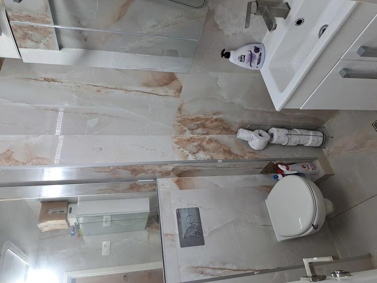 Apartament cu 4 camere decomandat în Pantelimon