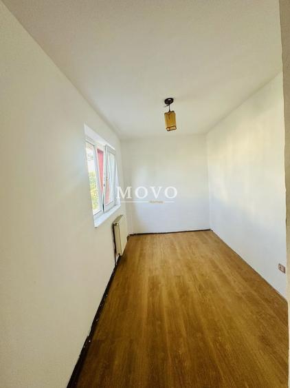 Apartament cu 3 camere semidecomandat în Dacia