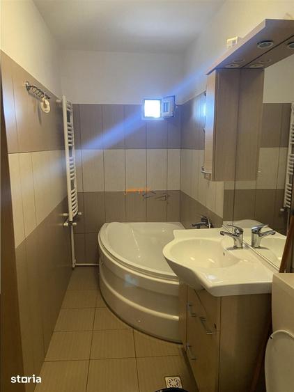 Apartament cu 2 camere decomandat în Ultracentral