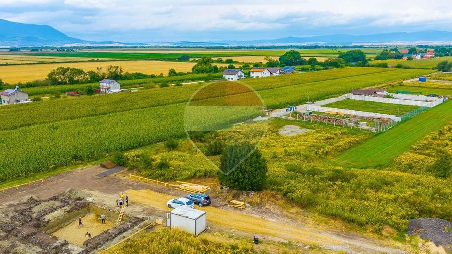 Teren Construcții intravilan de 1149 mp, în Stupini
