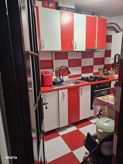 Apartament cu 2 camere semidecomandat în Mărăței