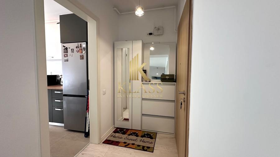 Apartament cu 3 camere semidecomandat, mobilat în Cotroceni