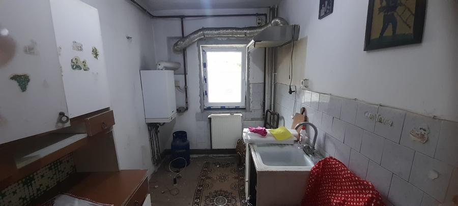 Apartament cu 2 camere decomandat în Doamna Ghica