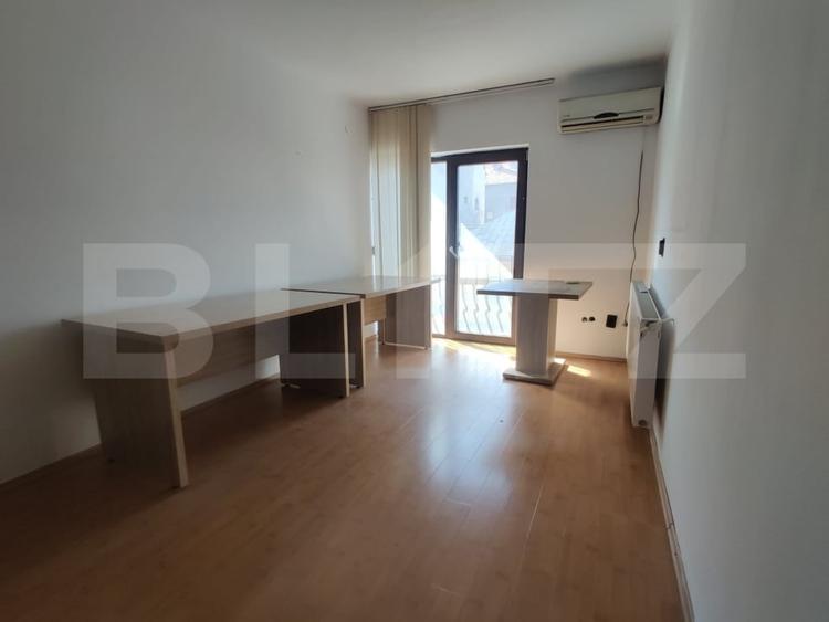 Inchiriere spatiu de birou, 22 mp - Central - 1