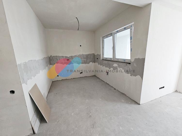 Apartament cu 2 camere semidecomandat în Mărăști