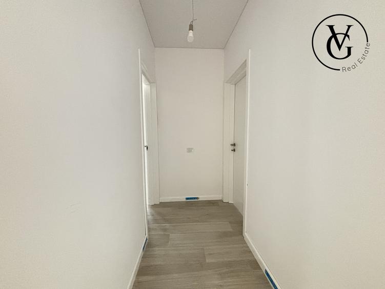 Apartament cu 3 camere semidecomandat în Mamaia-Sat