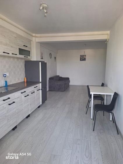 Apartament cu 2 camere decomandat în Valea Lupului