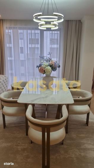 Apartament cu 4 camere în Tei