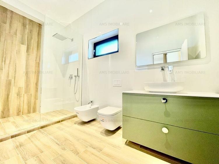 Casă individuală cu 5 camere cu Canalizare în Tunari
