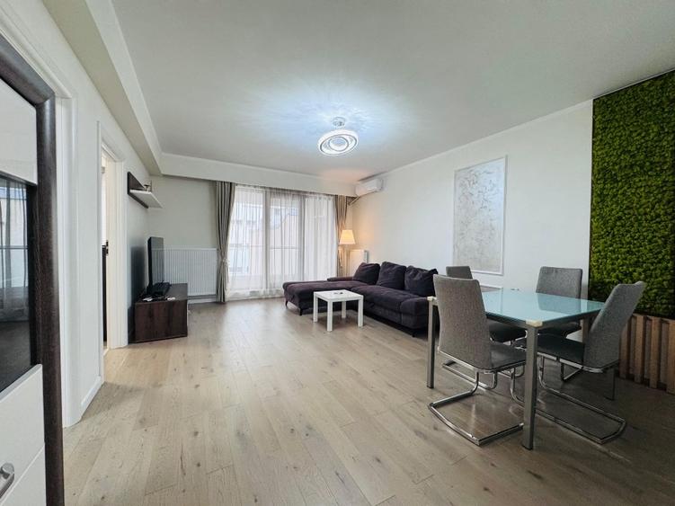 Apartament cu 3 camere semidecomandat, mobilat în Banu Manta