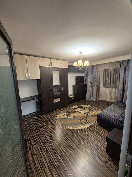 Apartament cu 2 camere decomandat în Gorjului
