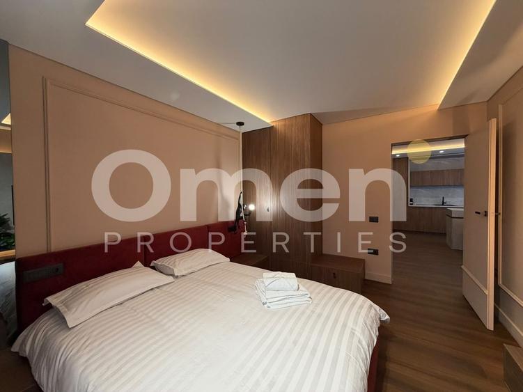 Apartament cu 3 camere semidecomandat, mobilat în Ultracentral
