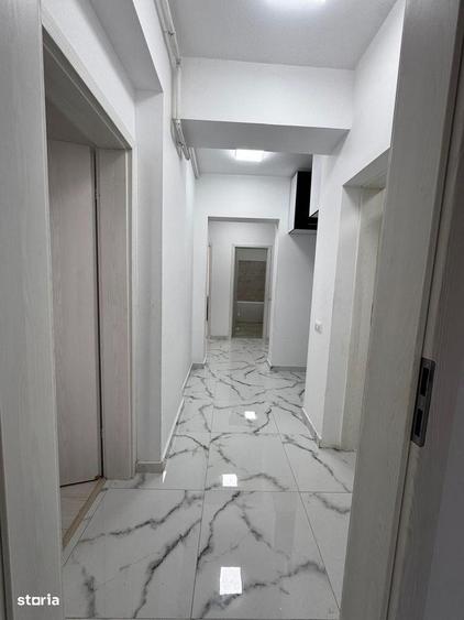 Apartament cu 3 camere decomandat în Ghencea