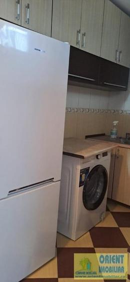 Tomis Nord, de inchiriat 2 camere, etaj 2, mobilat - 4