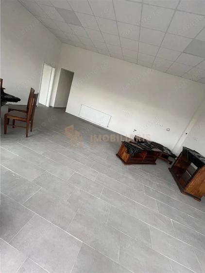 Spațiu comercial, de 118 mp, în Valea Borcutului