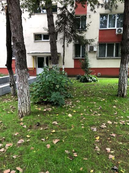 Garsonieră decomandată în Berceni