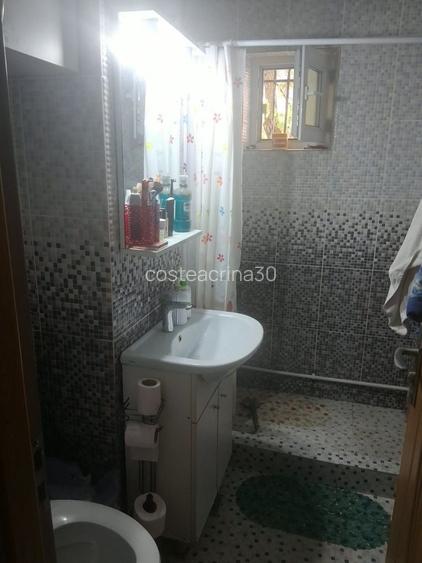 Vand apartament 3 camere