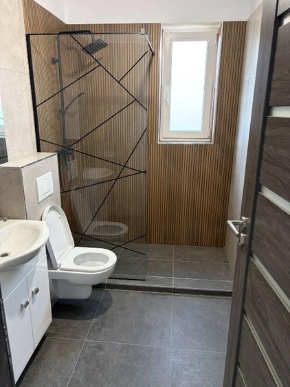 Duplex cu 4 camere cu Teren 300 Mp în Săcălaz