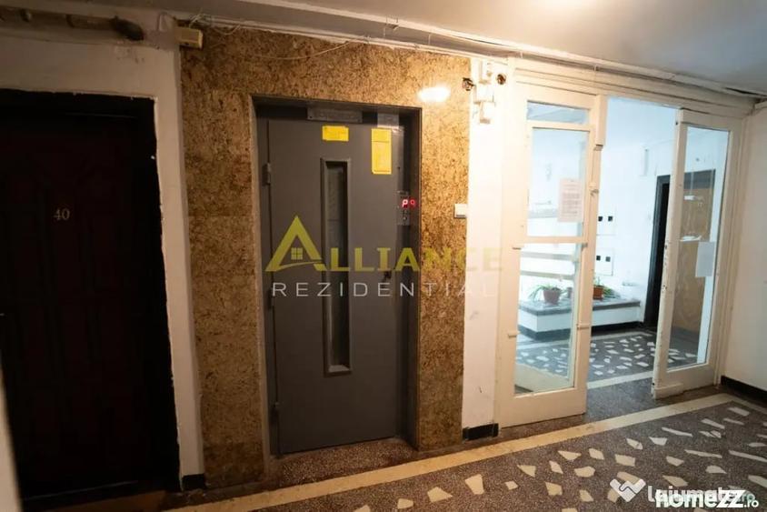 Apartament cu 2 camere semidecomandat în Berceni