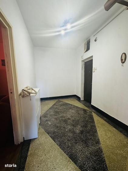 Apartament 2 camere,ultracentral intr-un bloc tip asociatie - 7
