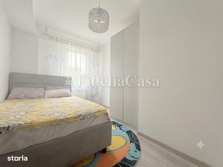 Apartament cu 3 camere decomandat în Sticlăria