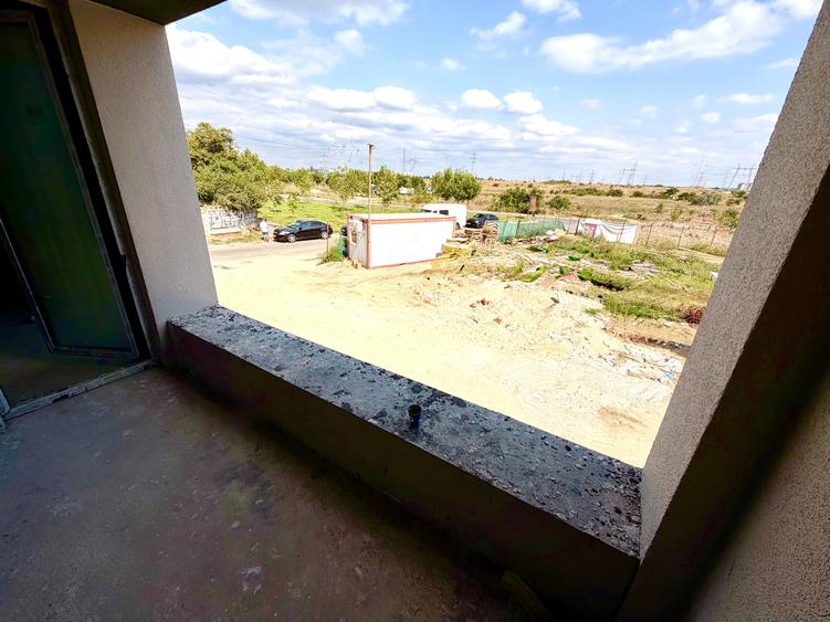 Duplex cu 4 camere cu Canalizare în Splaiul Unirii