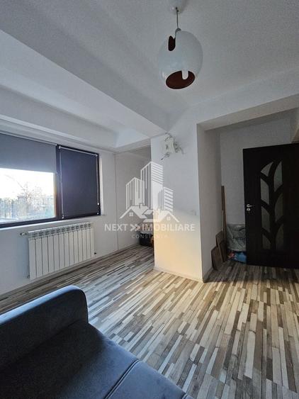 Apartament cu 3 camere decomandat, mobilat în Nord