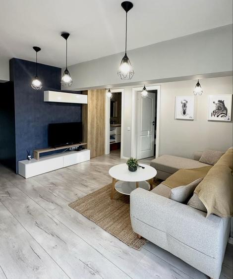 Apartament cu 2 camere decomandat, mobilat în Nerva Traian