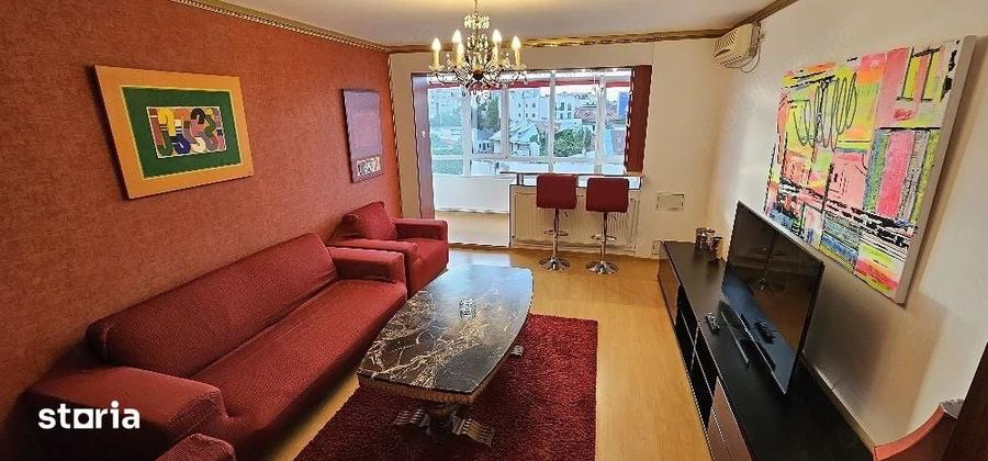 Apartament cu 2 camere decomandat în Universitate