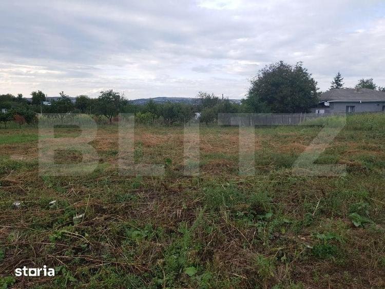 Teren de 1500 mp, în Miroslava