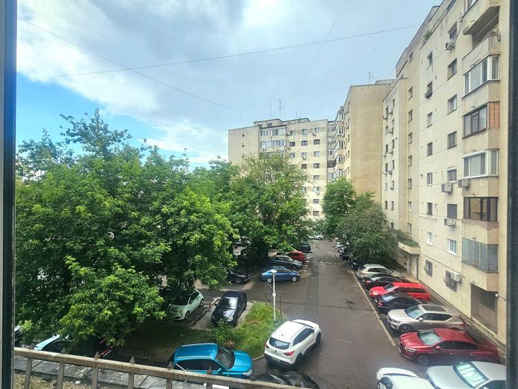 Birou, de 70 mp, în 13 Septembrie