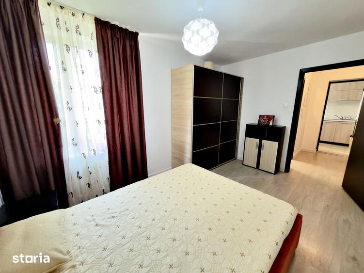 Apartament cu 2 camere decomandat în Tei