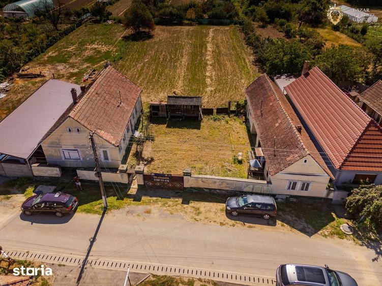 Casă cu 3 camere cu Teren 2195 Mp în Central