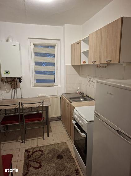 Apartament cu 2 camere semidecomandat în Gării