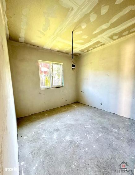 Casă cu 3 camere în Unirea