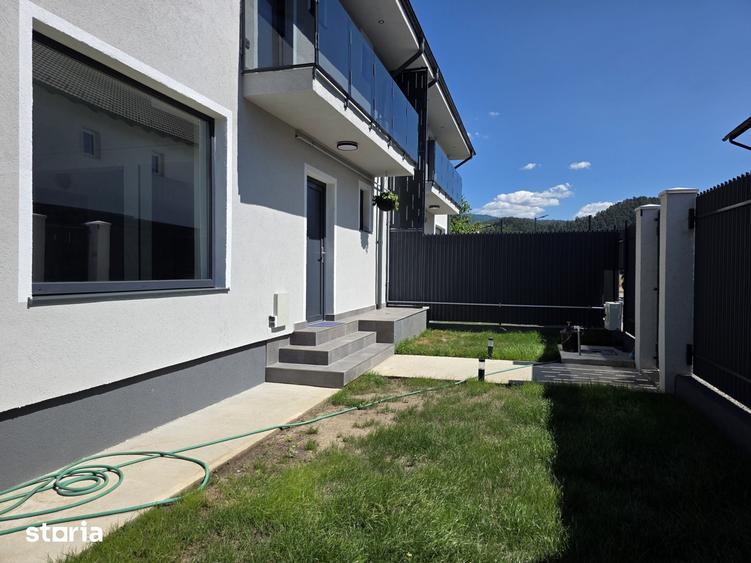 Casă cu 4 camere cu Teren 250 Mp în Central