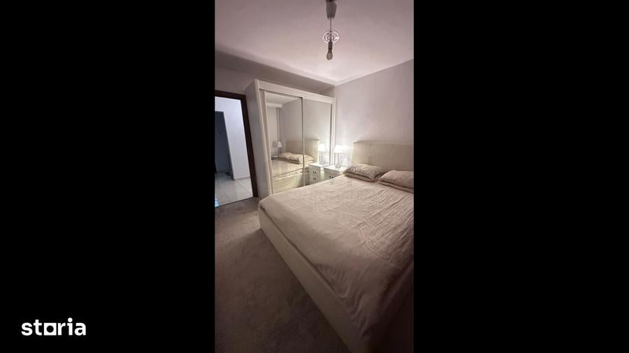 Apartament cu 4 camere decomandat în Aviației