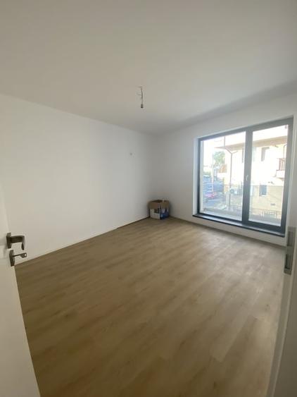 Apartament cu 2 camere decomandat în Prelungirea Ferentari