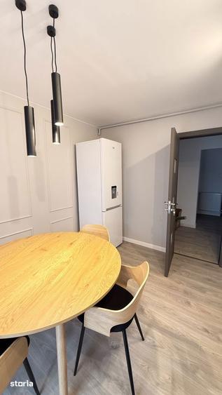 Apartament cu 3 camere decomandat în Săsar