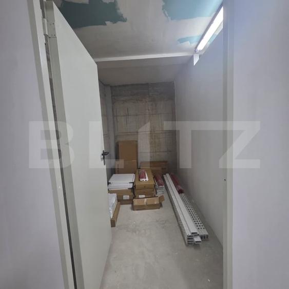 Garsonieră decomandată în Micro 17