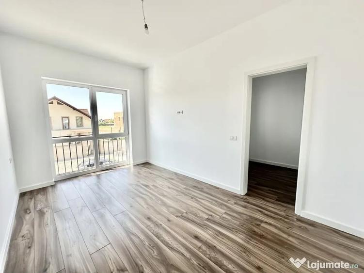 Casă cu 5 camere cu Teren 374 Mp în Moșnița Veche