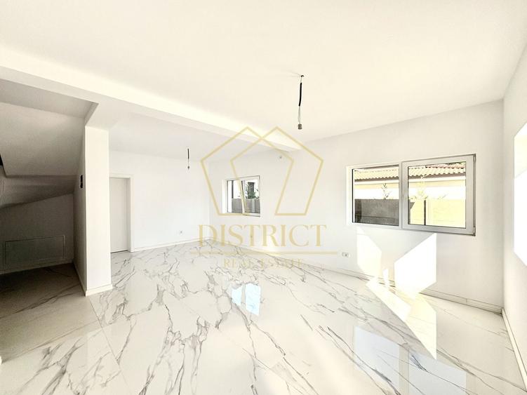 Duplex cu 4 camere cu Canalizare în Moșnița Veche